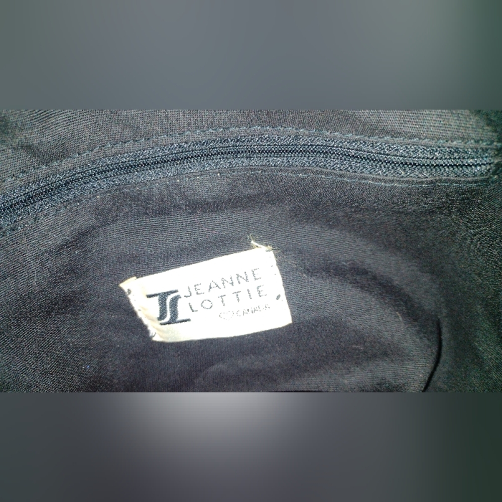 Quilted Black Jeanne Lottie JUMBO bag - Picture 4 of 5